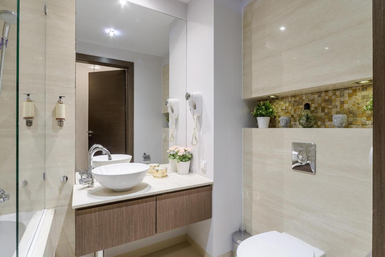 Luxury Apartments In Platinum Tower Варшава Екстериор снимка
