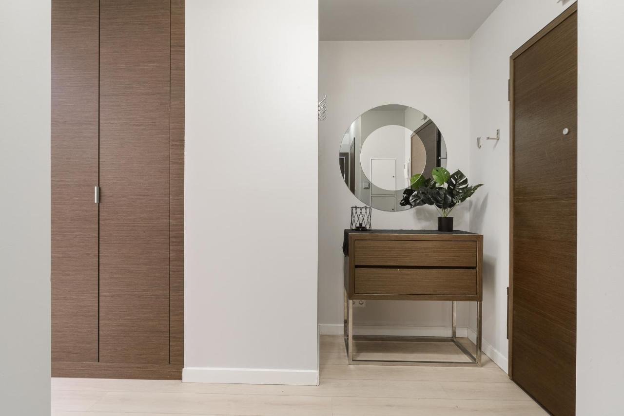 Luxury Apartments In Platinum Tower Варшава Екстериор снимка