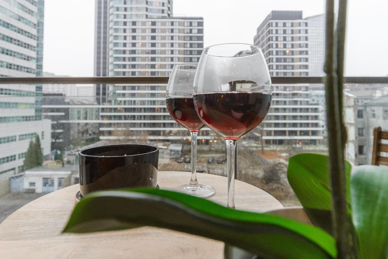 Luxury Apartments In Platinum Tower Варшава Екстериор снимка