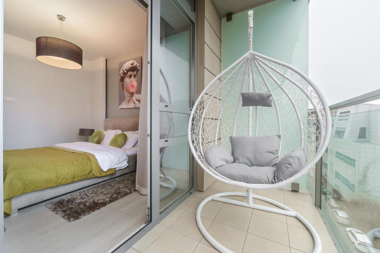 Luxury Apartments In Platinum Tower Варшава Екстериор снимка