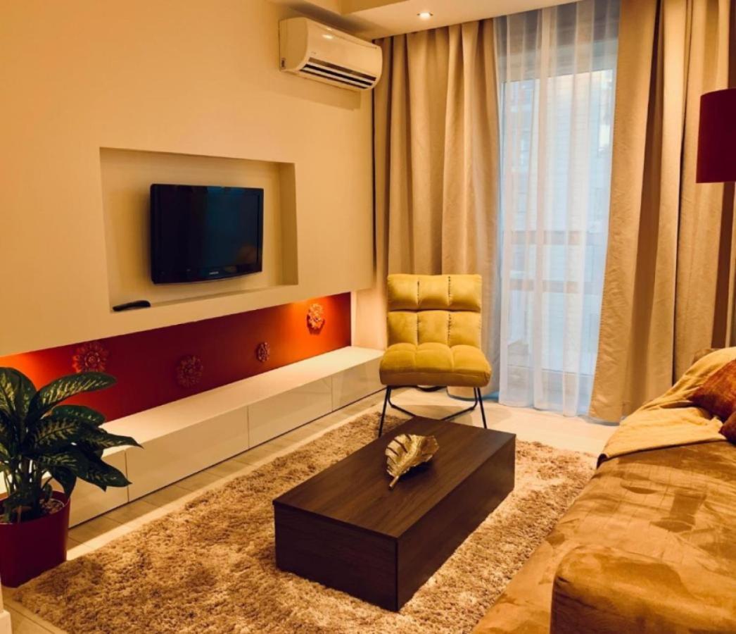 Luxury Apartments In Platinum Tower Варшава Екстериор снимка