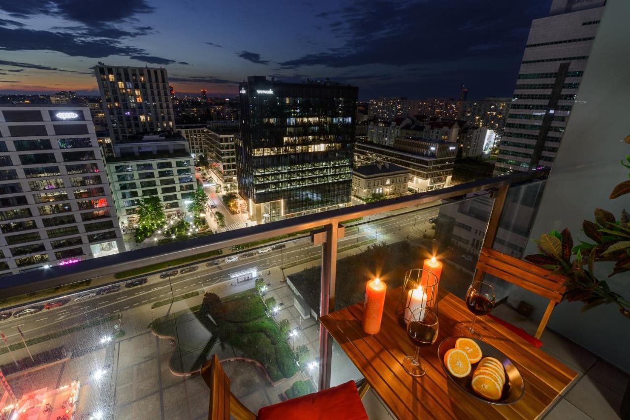 Luxury Apartments In Platinum Tower Варшава Екстериор снимка