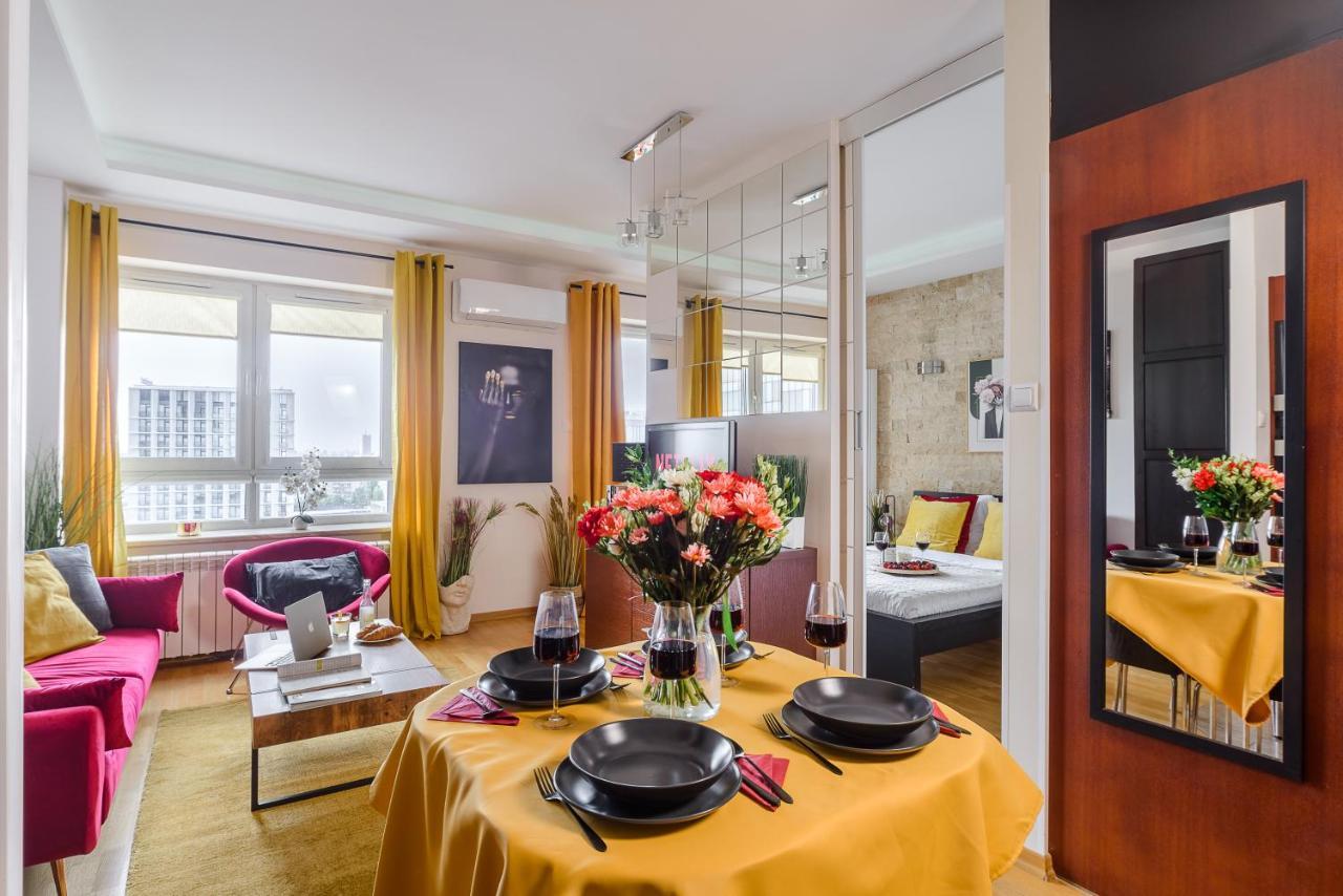 Luxury Apartments In Platinum Tower Варшава Екстериор снимка