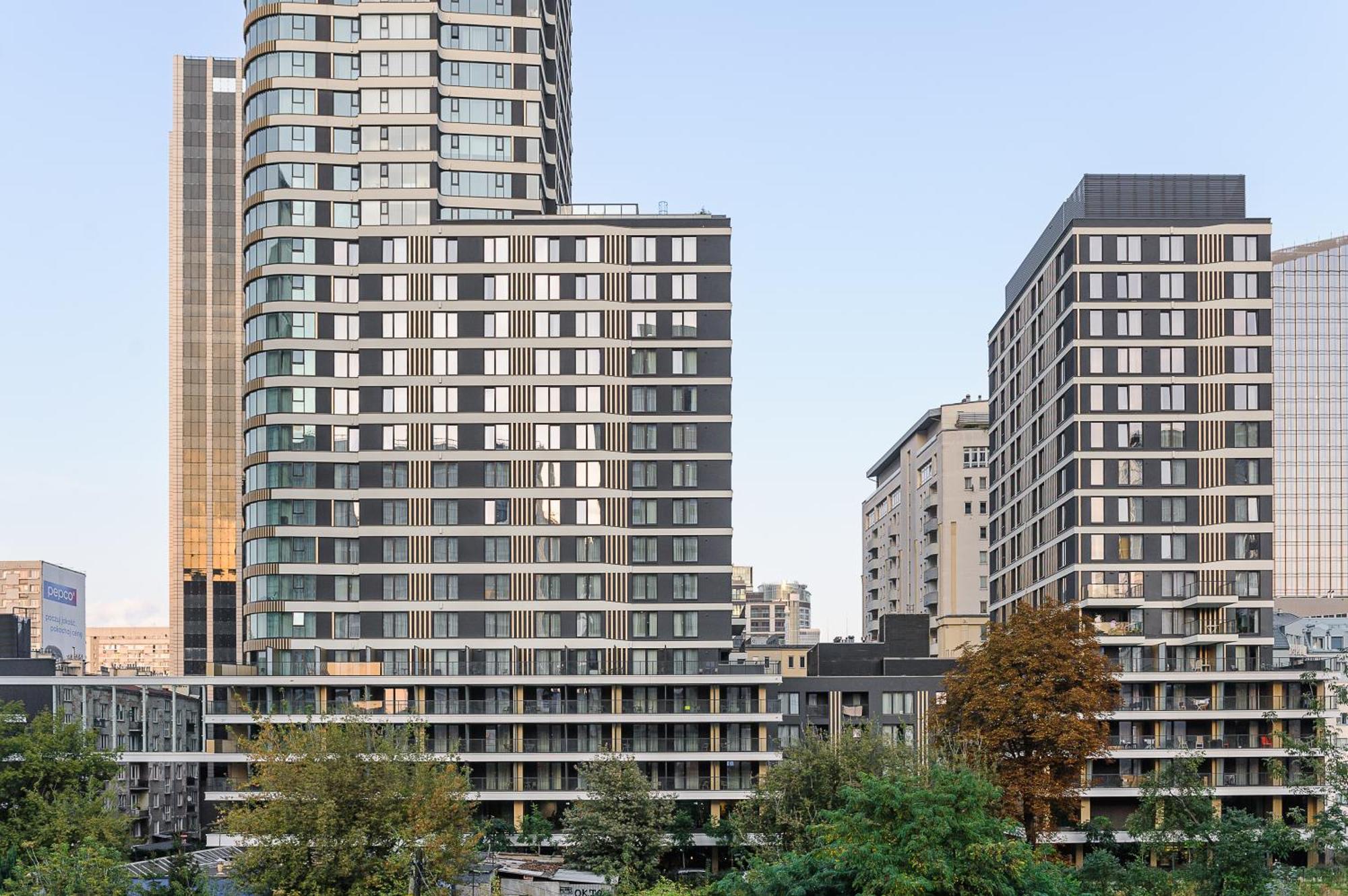 Luxury Apartments In Platinum Tower Варшава Екстериор снимка