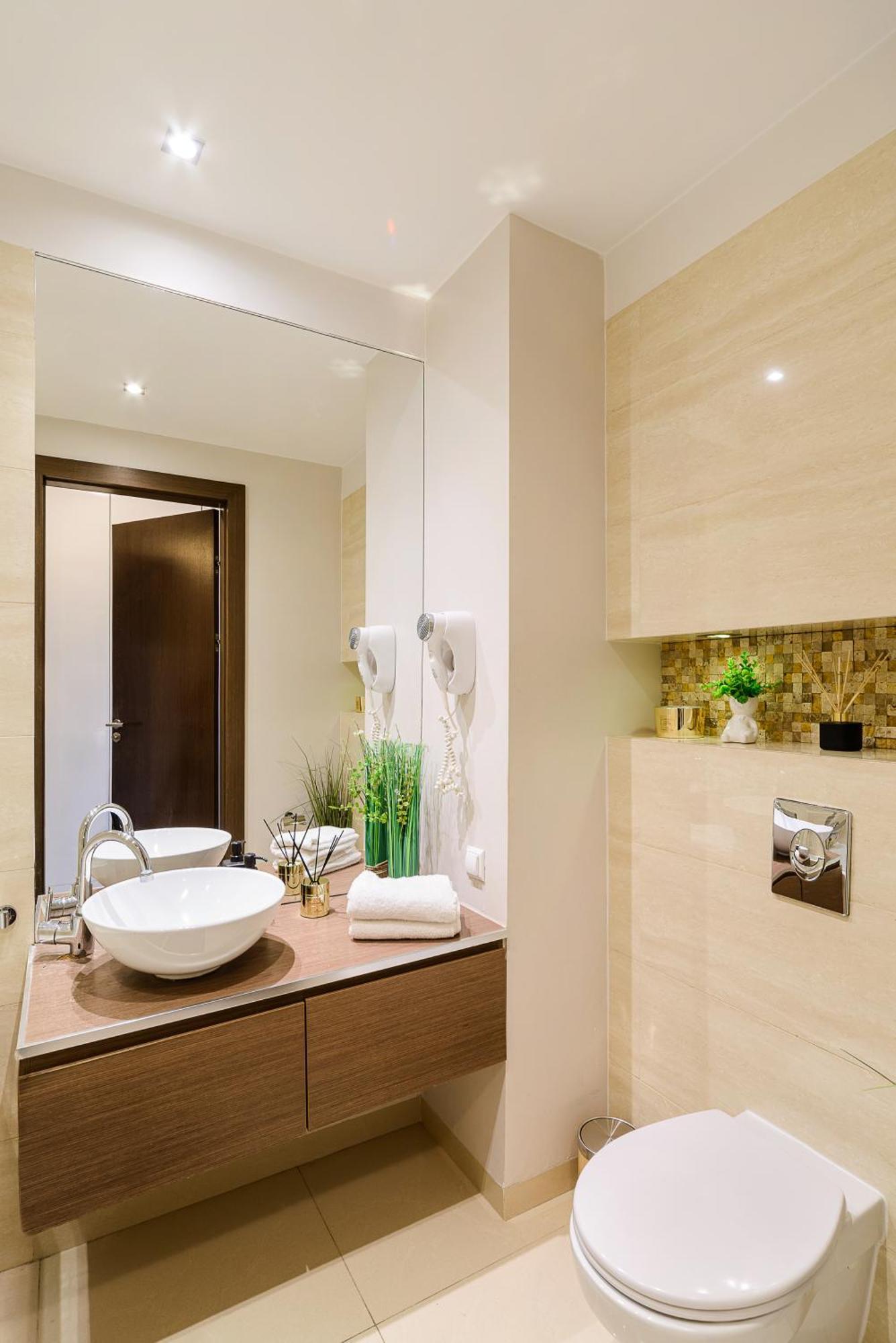 Luxury Apartments In Platinum Tower Варшава Екстериор снимка