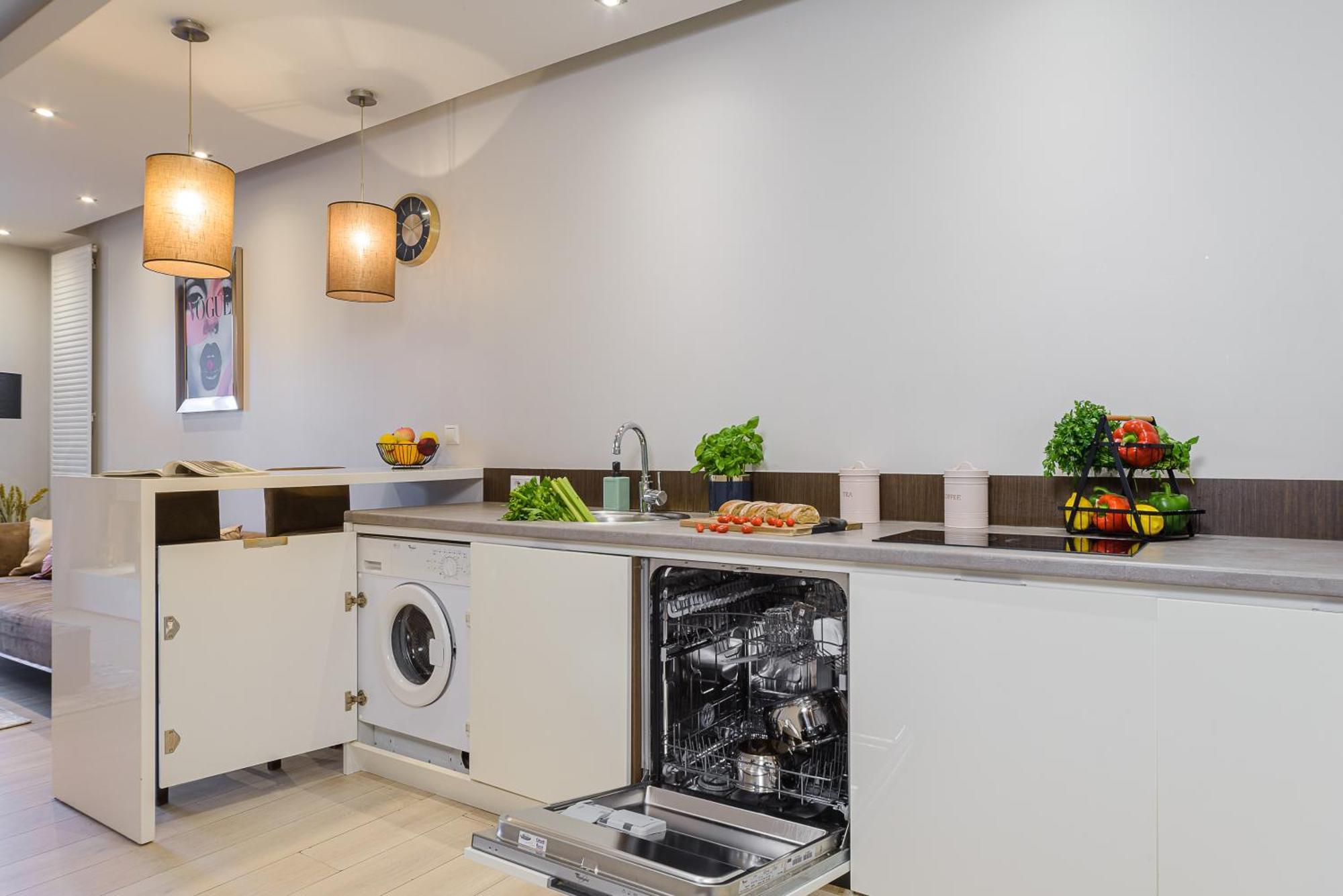 Luxury Apartments In Platinum Tower Варшава Екстериор снимка