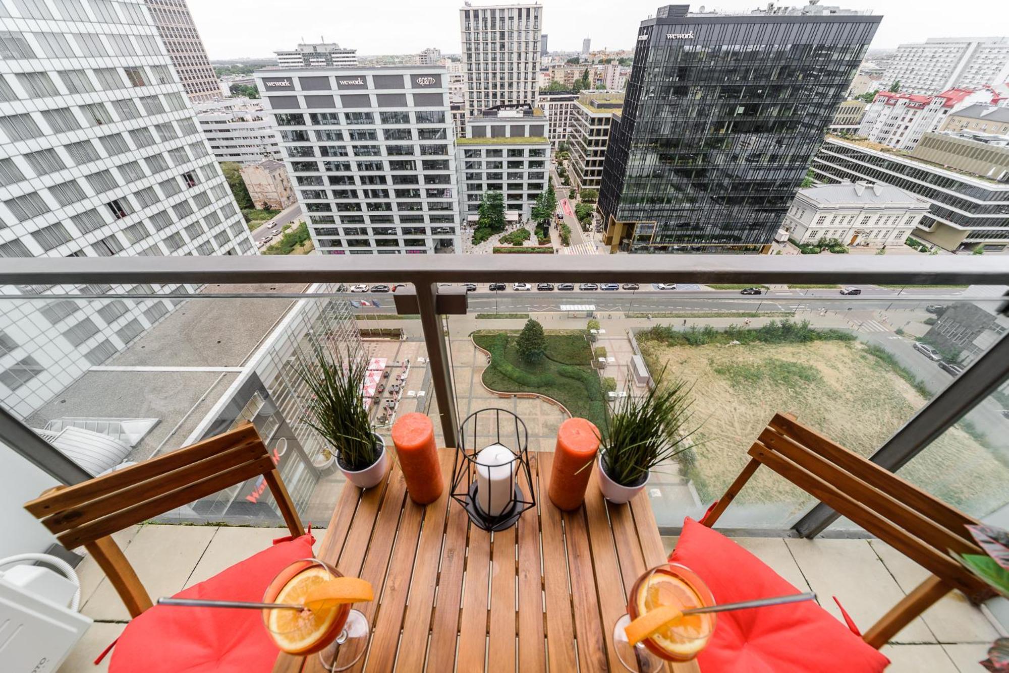 Luxury Apartments In Platinum Tower Варшава Екстериор снимка